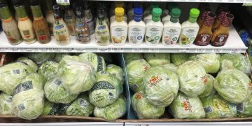 Michigan lifts lettuce warnings as cyclosporiasis cases fall