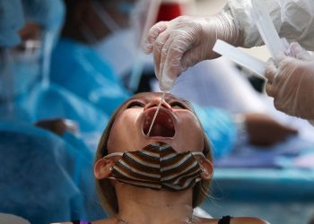 COVID is ‘growing’ in nearly every state, CDC reports. Here’s where levels are highest