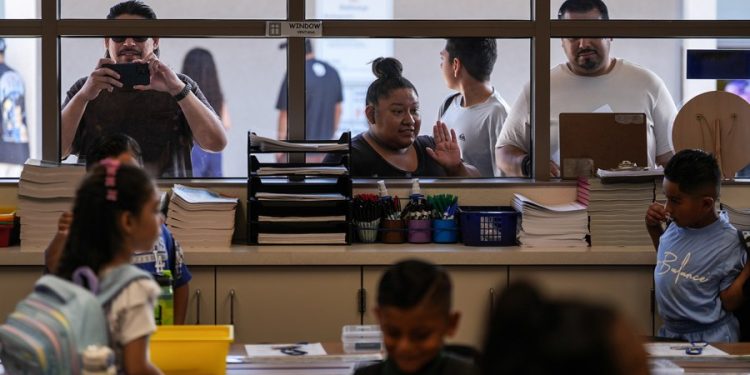 Back-to-school season expected to worsen record measles outbreak