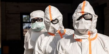 Ebola deaths top 1,700 in eastern Congo