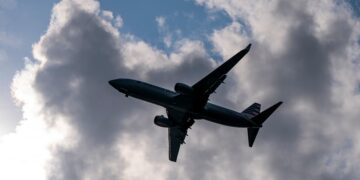 Airline groups push back on Ebola declaration requirements